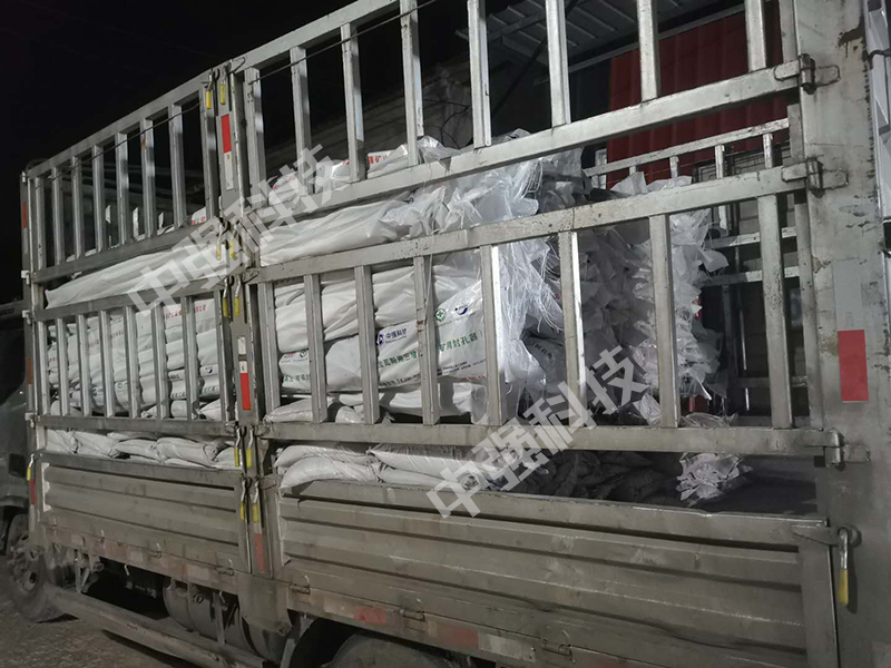 礦用封孔器，瓦斯封孔料發(fā)往山西長(zhǎng)治
